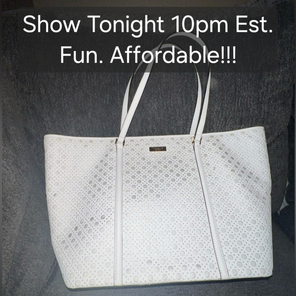 Show Tonight 10pm Est.  Fun. Affordable